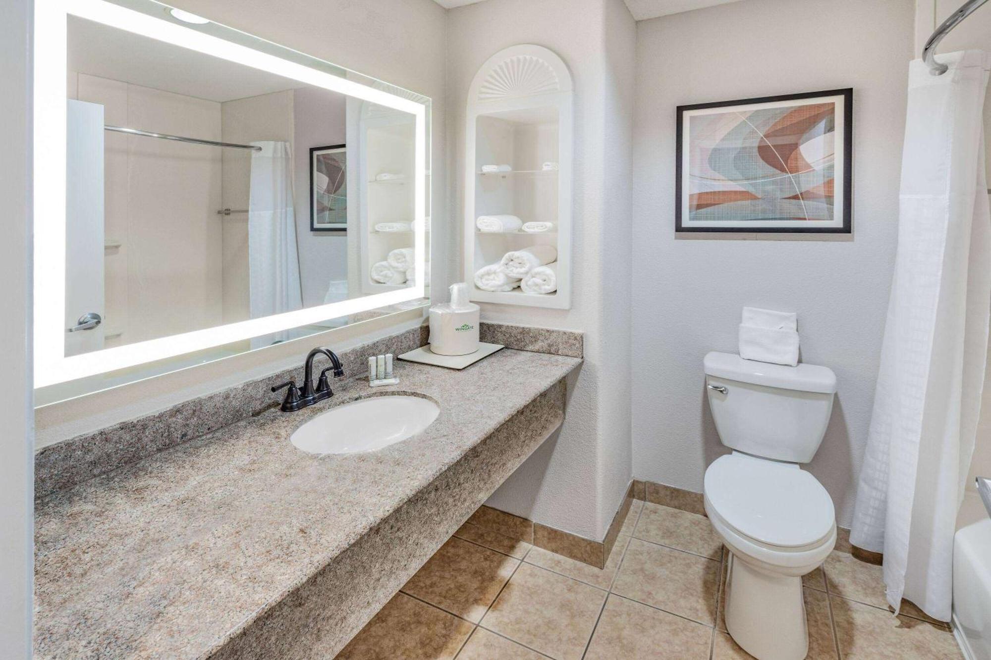 Wingate By Wyndham Houston Bush Intercontinental Airport Hotell Aldine Exteriör bild